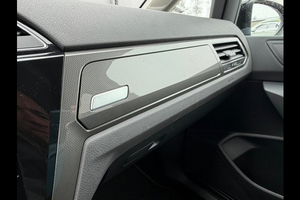 Volkswagen Touran 1.5 TSI Comfortline Business 7p NAVI - ACC - STOELVERW.