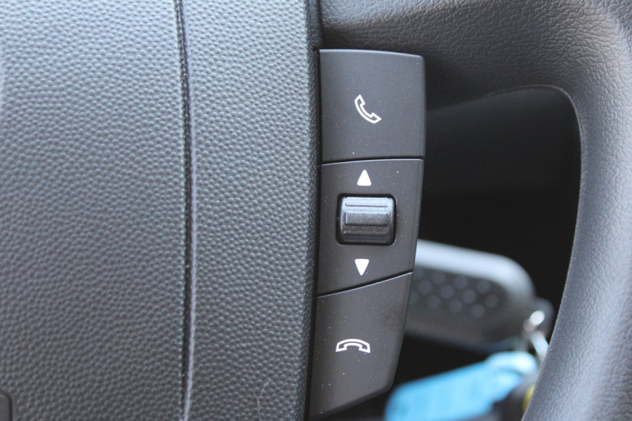 Opel Movano Bakwagen met klep, Airco, Zijdeur Dhollandia laadklep, Cruise control, Airco Meubelbak, Laadlift