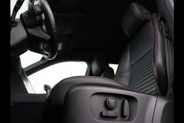 Land Rover Discovery Sport P300e 1.5 R-Dynamic | Leder | Stoelverwarming | Trekhaak | Carplay | Meridian Sound | Camera | 20'' | Full LED | Navigatie | Getint glas | Cruise control