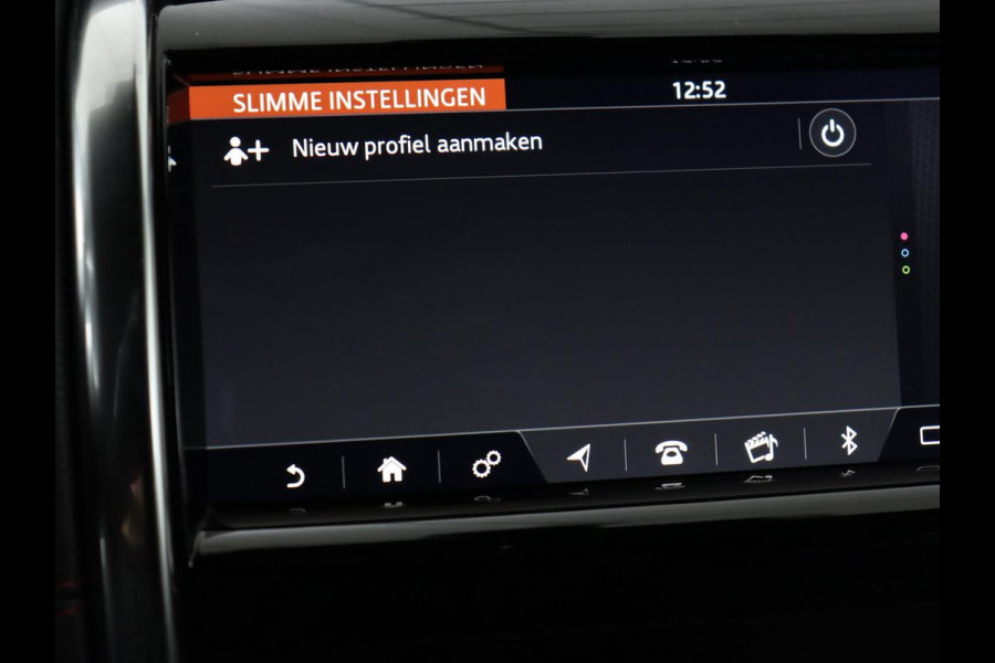Land Rover Discovery Sport P300e 1.5 R-Dynamic | Leder | Stoelverwarming | Trekhaak | Carplay | Meridian Sound | Camera | 20'' | Full LED | Navigatie | Getint glas | Cruise control