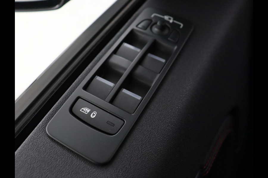 Land Rover Discovery Sport P300e 1.5 R-Dynamic | Leder | Stoelverwarming | Trekhaak | Carplay | Meridian Sound | Camera | 20'' | Full LED | Navigatie | Getint glas | Cruise control