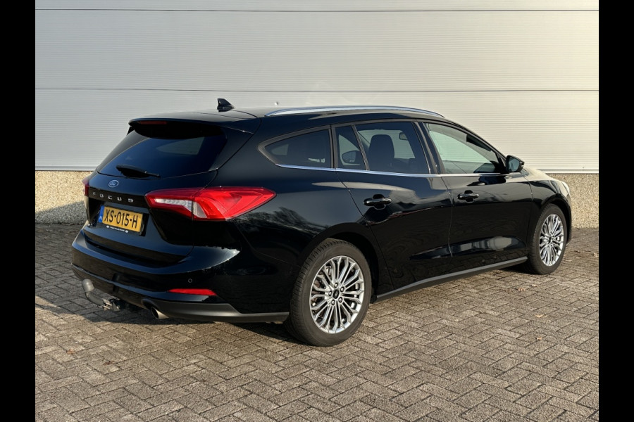 Ford FOCUS Wagon 1.5 EcoB. Tit. Bns WINTERPACK! TREKHAAK! ALL-SEASON! KEYLESS!