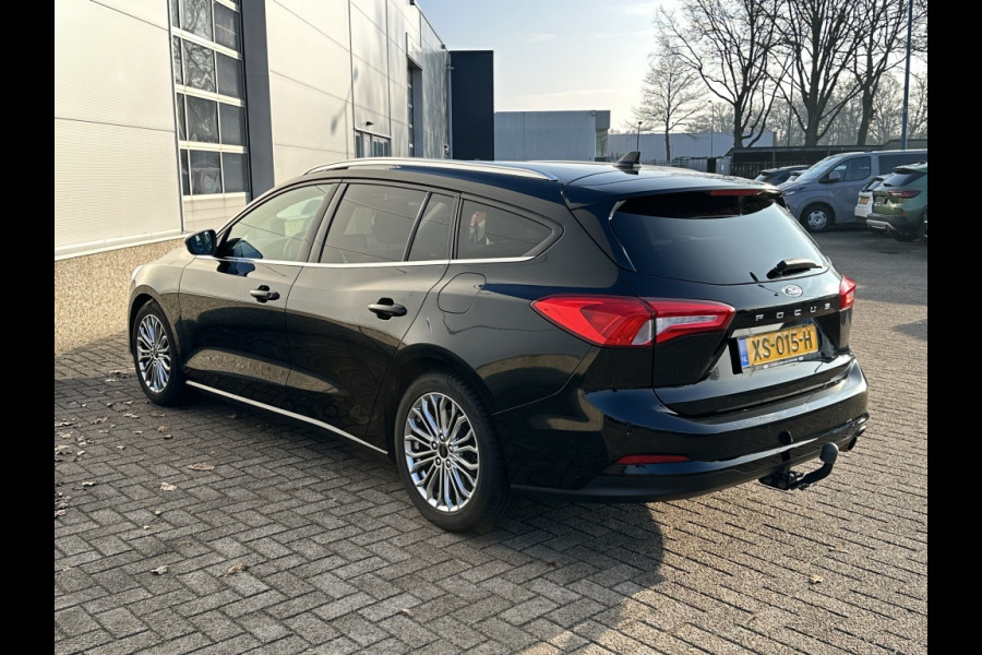 Ford FOCUS Wagon 1.5 EcoB. Tit. Bns WINTERPACK! TREKHAAK! ALL-SEASON! KEYLESS!