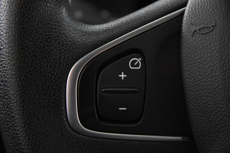 Renault Clio 0.9 TCe Zen *1ste Eigenaar*Navigatie*PDC*