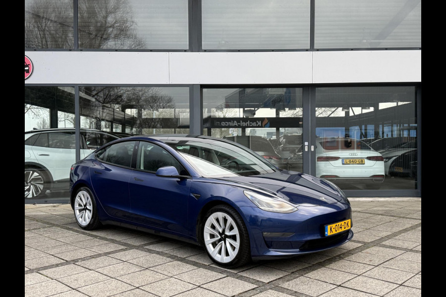 Tesla Model 3 Aut. Long Range Dual Motor AWD | SoH 86% | Trekhaak | Autopilot | Panorama | Leder | 19 Inch |