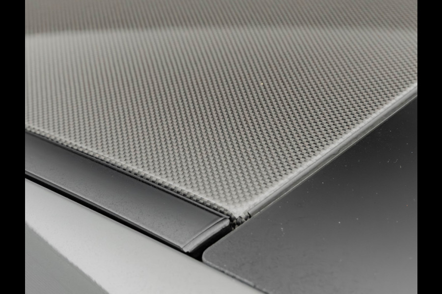 BMW 4 Serie Coupé M4 xDrive Competition - Carbon Brakes - M-Driver Pack - Stoelventilatie