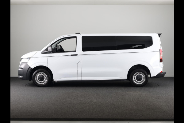 Volkswagen Transporter 2.0 TDI L2H1 30 Life | 110 PK Hand | Styling pakket | Camera | App Connect | Trekhaak |