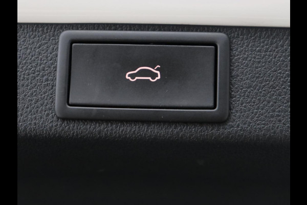 Škoda Octavia 1.5 TSI Business Edition Plus | Stoelverwarming | Trekhaak | Adaptive cruise | Keyless | Full LED | Parkeerhulp | Climate control