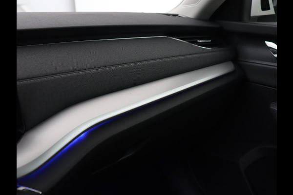 Škoda Octavia 1.5 TSI Business Edition Plus | Stoelverwarming | Trekhaak | Adaptive cruise | Keyless | Full LED | Parkeerhulp | Climate control