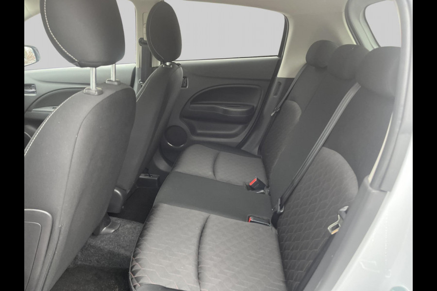 Mitsubishi Space Star 1.2 Dynamic | All Season Banden