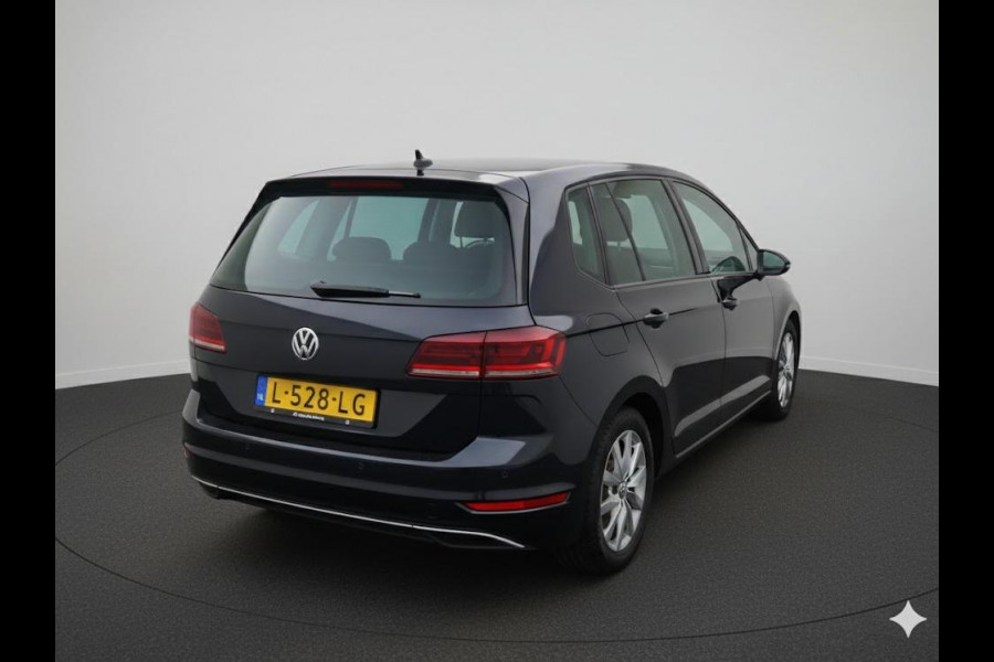 Volkswagen Golf Sportsvan 1.5 TSI ACT Highline 150pk DSG| Pano| Navi| 17'LMvelgen| Camera|  Parksensors| 35% extra getint glas