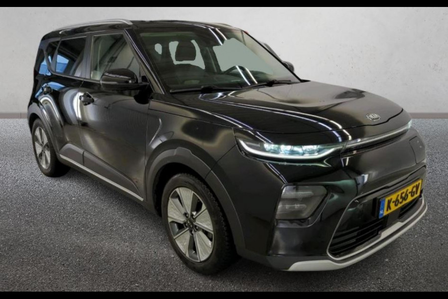 Kia e-Soul 150kW / 64kWh Executive line / Leder / TV. DVD scherm A./ Pdc+Camera / Xenon / Navigatie / Airco-ecc. / Apk 12-2026