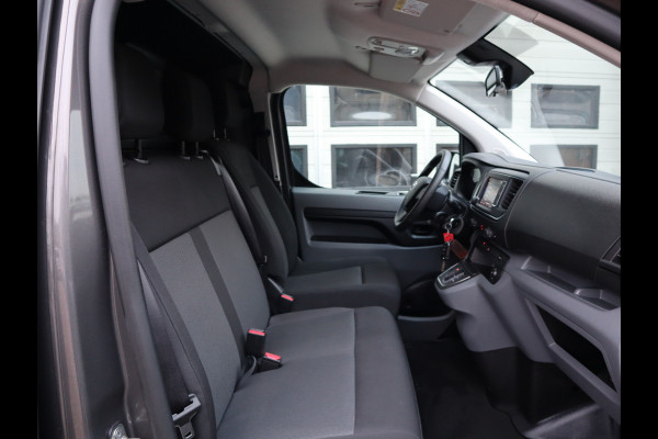 Toyota PROACE Electric Worker 50 kWh SoH 94,9 % Snelladen L3 Extra lang - NL Auto - Trekhaak