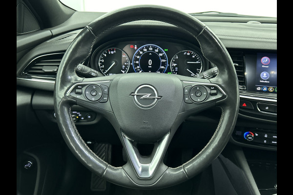 Opel Insignia Sports Tourer 1.5 CDTI 123PK Business Elegance / Leder / Trekhaak / Camera / Stoel-Stuurverwarming / Xenon / Airco-ecc. / Apk 01-2027
