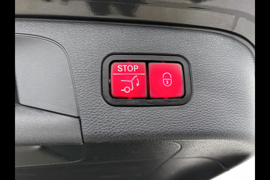 Mercedes-Benz EQC 400 4MATIC Business Solution 80 kWh (SFEERVERRLICHTING, CAMERA, ADAPTIVE CRUISE, STOELVERWARMING, DODEHOEK)