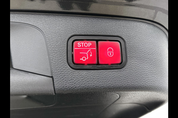 Mercedes-Benz EQC 400 4MATIC Business Solution 80 kWh (SFEERVERRLICHTING, CAMERA, ADAPTIVE CRUISE, STOELVERWARMING, DODEHOEK)