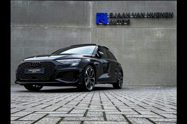 Audi A3 Sportback 35TFSI 150pk S-Tronic Competition S Edition S-Line Black Edtion! Pano|Kuipstoelen|Ambiance|Matrix|Virtual|Camera