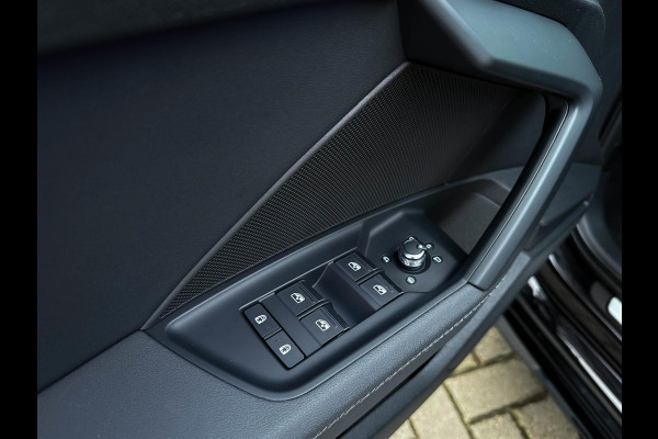 Audi A3 Sportback 35TFSI 150pk S-Tronic Competition S Edition S-Line Black Edtion! Pano|Kuipstoelen|Ambiance|Matrix|Virtual|Camera