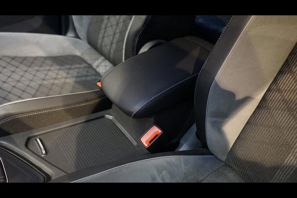 Volkswagen Tiguan 1.4 TSI eHybrid 245PK R-Line Maxton BLACKSTYLE AUTOMAAT-360CAMERA-ACC-AMBIANCE-IQLIGHT-KEYLESS-PANORAMA