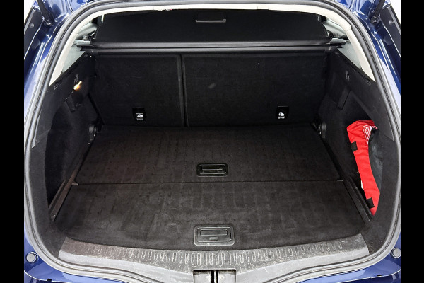 Renault Mégane Estate 1.5 DCi Automaat Euro6 / Distributie vv bij 123Dkm / Cruise / Navi / LED / Carplay / Parkeer sensoren / Apk 06-2026