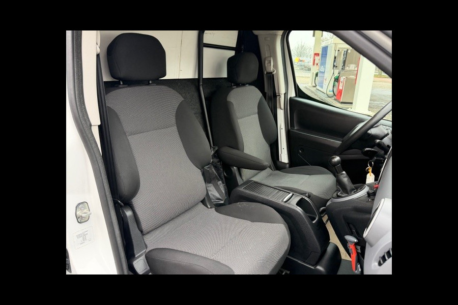 Peugeot Partner 120 1.6 BlueHDi 75 L1 Premium AIRCO I NAVI I TREKHAAK I IMPERIAAL I 1e EIGENAAR I COMPLETE ONDERHOUDSHISTORIE