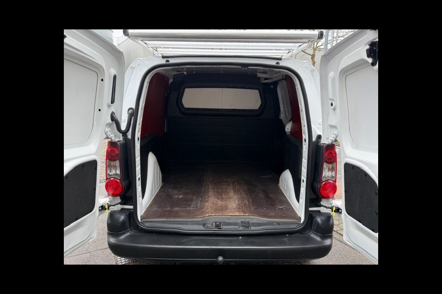 Peugeot Partner 120 1.6 BlueHDi 75 L1 Premium AIRCO I NAVI I TREKHAAK I IMPERIAAL I 1e EIGENAAR I COMPLETE ONDERHOUDSHISTORIE