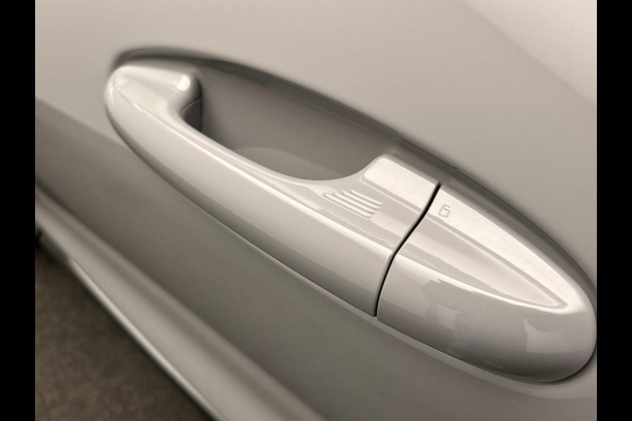 Ford Puma 1.0 EcoBoost Hybrid Titanium X | Pano/Dak | Adaptieve/Cruise | Apple/Carplay | Origineel NL