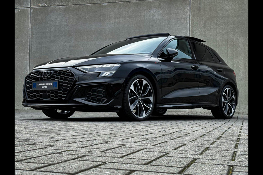 Audi A3 Sportback 35TFSI 150pk S-Tronic Competition S Edition S-Line Black Edtion! Pano|Kuipstoelen|Ambiance|Matrix|Virtual|Camera