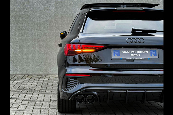 Audi A3 Sportback 35TFSI 150pk S-Tronic Competition S Edition S-Line Black Edtion! Pano|Kuipstoelen|Ambiance|Matrix|Virtual|Camera