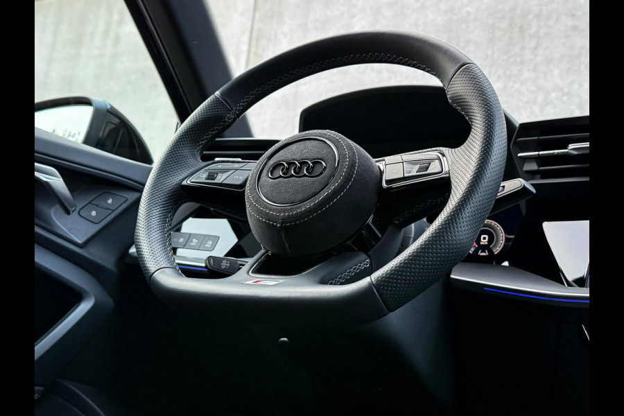 Audi A3 Sportback 35TFSI 150pk S-Tronic Competition S Edition S-Line Black Edtion! Pano|Kuipstoelen|Ambiance|Matrix|Virtual|Camera
