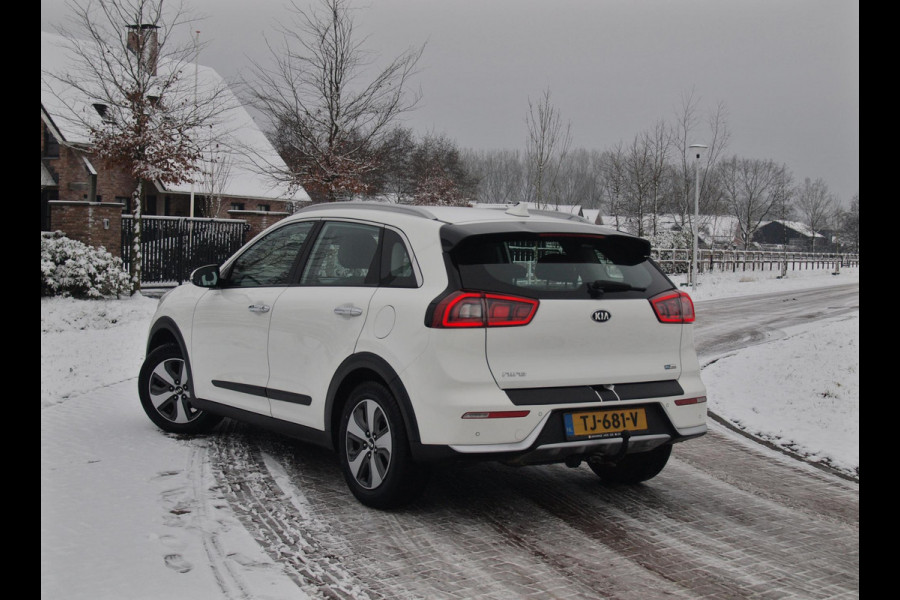 Kia Niro 1.6 GDi Hybrid DynamicLine | Camera | Trekhaak | Cruise Control | Apple Carplay |