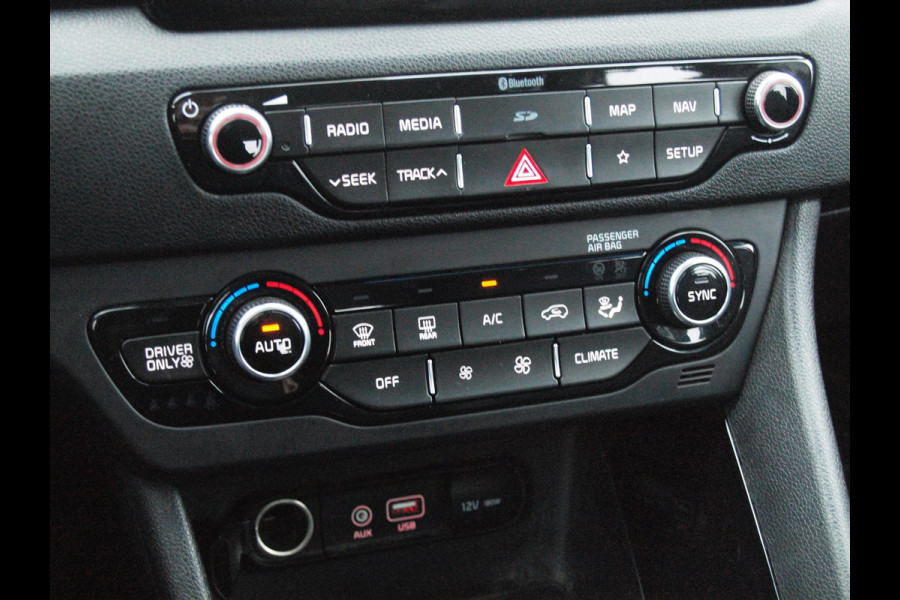 Kia Niro 1.6 GDi Hybrid DynamicLine | Camera | Trekhaak | Cruise Control | Apple Carplay |