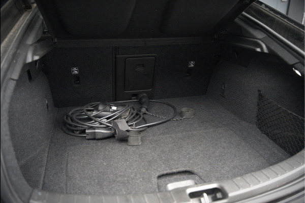 Polestar 2 Long Range Dual Motor Launch Edition 78kWh | Panoramadak | Stoelverwarming | Stuurverwarming | Harman Kardon | Memory Seat | 360 Camera | Keyless | Adaptive Cruise Control | Apple Carplay | BTW | LED |