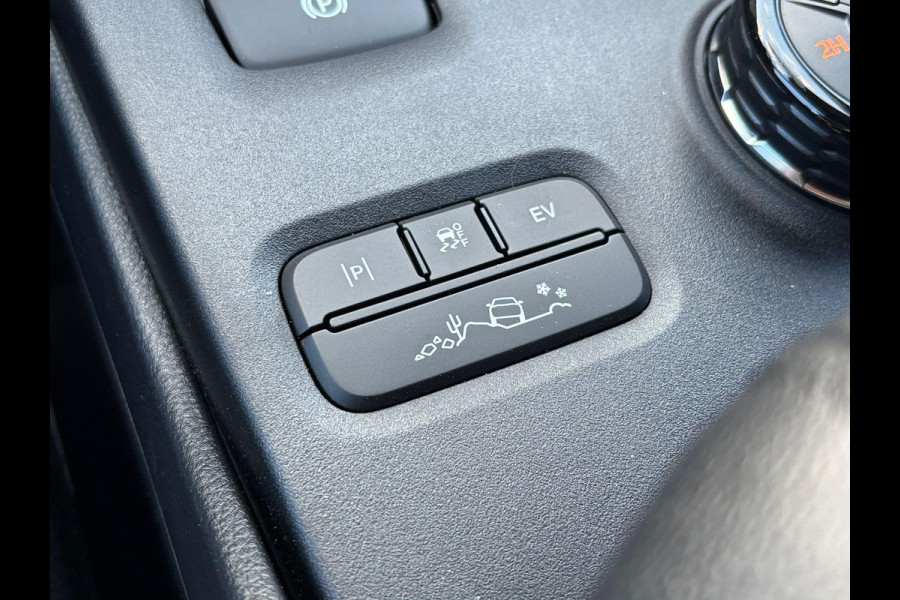 Ford Ranger 2.3 PHEV Stormtrak Double Cab 281pk | 5 persoons! | Technology Pack Plus Trailer | Cargo Area Management System | Power Rollertop | MY 2026 | Prijs excl. BTW incl. BPM | laadkabel mode 3 16A