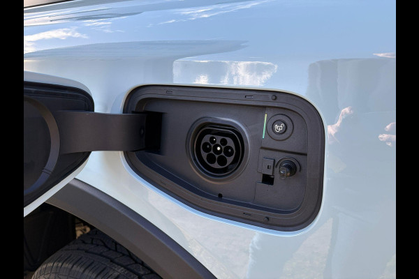 Ford Ranger 2.3 PHEV Stormtrak Double Cab 281pk | 5 persoons! | Technology Pack Plus Trailer | Cargo Area Management System | Power Rollertop | MY 2026 | Prijs excl. BTW incl. BPM | laadkabel mode 3 16A