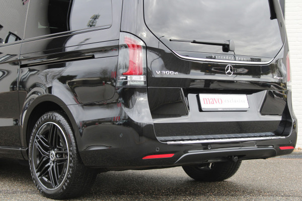 Mercedes-Benz V-Klasse 300d / AMG / Exclusive / 4-matic / Luchtvering / 7-pers / Pano / 360 Cam / Burmester / Vol Opties / NIEUWSTAAT.