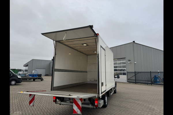 Fiat Ducato 35 2.3 MultiJet Bakwagen Met Laadklep/Meubelbak/Cruise control