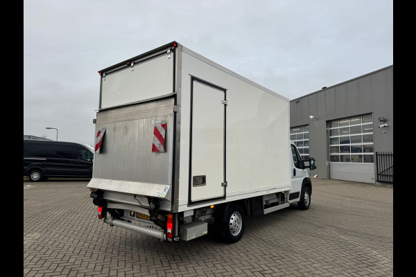 Fiat Ducato 35 2.3 MultiJet Bakwagen Met Laadklep/Meubelbak/Cruise control