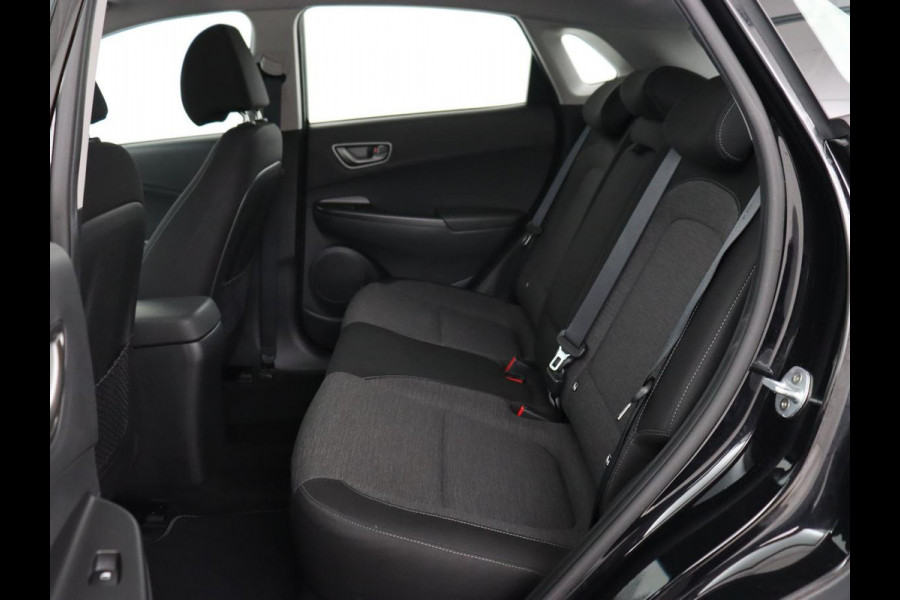 Hyundai Kona EV Comfort 64 kWh | 3-Fase | SOH 100% | Adaptive cruise | Krell Audio | Warmtepomp | Keyless | Parkeerhulp | Digital Cockpit | Climate control