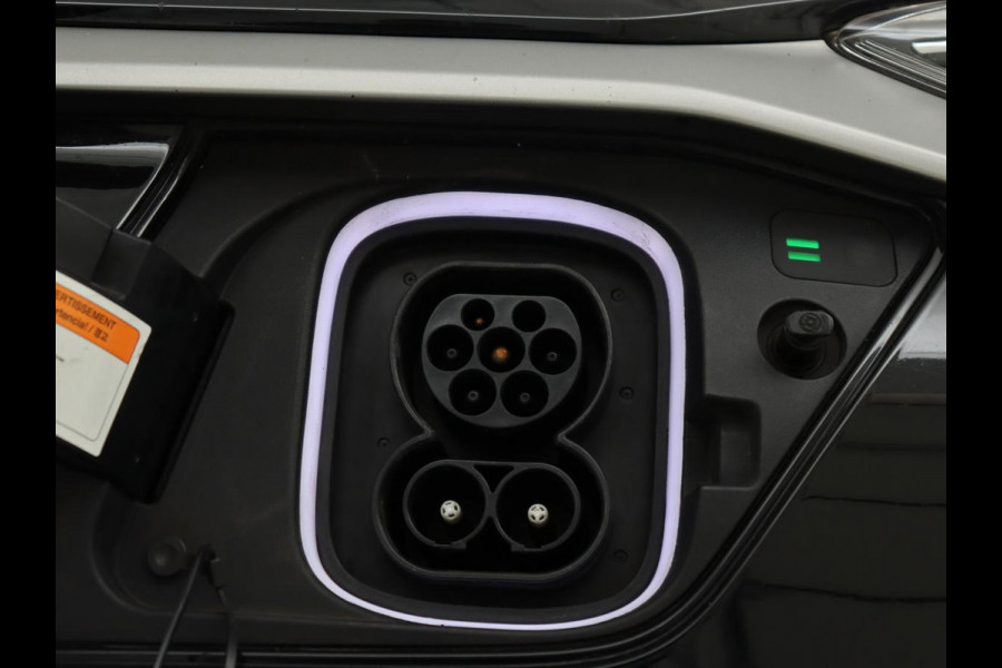 Hyundai Kona EV Comfort 64 kWh | 3-Fase | SOH 100% | Adaptive cruise | Krell Audio | Warmtepomp | Keyless | Parkeerhulp | Digital Cockpit | Climate control