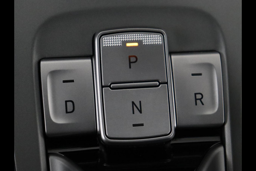 Hyundai Kona EV Comfort 64 kWh | 3-Fase | SOH 100% | Adaptive cruise | Krell Audio | Warmtepomp | Keyless | Parkeerhulp | Digital Cockpit | Climate control