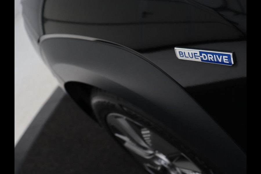 Hyundai Kona EV Comfort 64 kWh | 3-Fase | SOH 100% | Adaptive cruise | Krell Audio | Warmtepomp | Keyless | Parkeerhulp | Digital Cockpit | Climate control