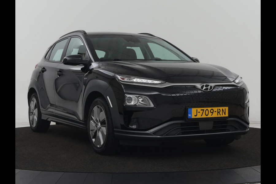 Hyundai Kona EV Comfort 64 kWh | 3-Fase | SOH 100% | Adaptive cruise | Krell Audio | Warmtepomp | Keyless | Parkeerhulp | Digital Cockpit | Climate control