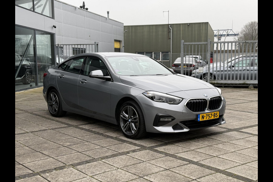 BMW 2 Serie Gran Coupé 218i Aut. Sport Edition | LED | Sport Leder | Navi | Camera |