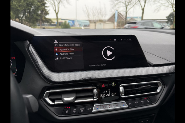 BMW 2 Serie Gran Coupé 218i Aut. Sport Edition | LED | Sport Leder | Navi | Camera |