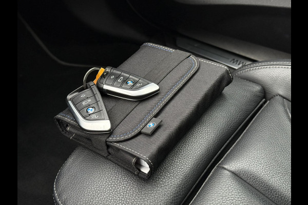 BMW 2 Serie Gran Coupé 218i Aut. Sport Edition | LED | Sport Leder | Navi | Camera |
