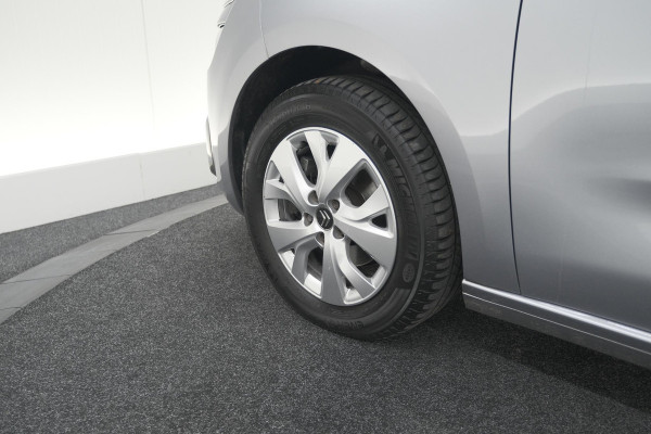 Citroën C4 Spacetourer PureTech 130 EAT8 Feel | Climate Control | Apple Carplay | Cruise Control | Parkeersensoren