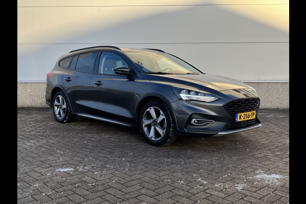 Ford FOCUS Wagon 1.0 EcoB. Active Bns TREKHAAK! WINTERPACK! DESIGNPACK