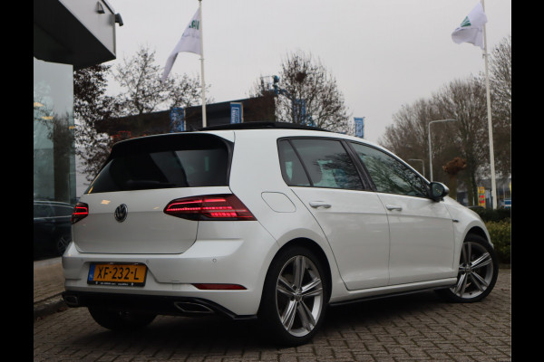 Volkswagen Golf 1.5 TSI Highline R-Line // Dealeronderhouden