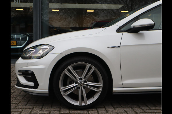 Volkswagen Golf 1.5 TSI Highline R-Line // Dealeronderhouden